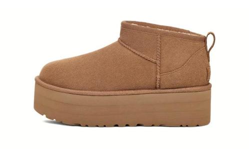UGG Classic Ultra Mini Platform Chestnut (W) - maat 40, Kleding | Dames, Schoenen, Sneakers of Gympen, Nieuw, Verzenden