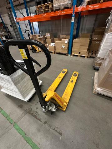 Palletwagen beschikbaar voor biedingen