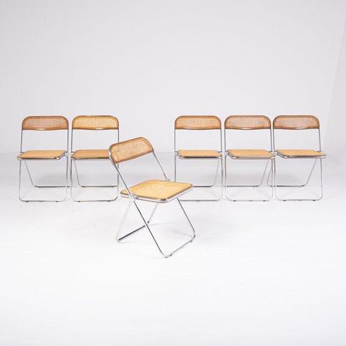 Anonima Castelli - Giancarlo Piretti - Stapelbare stoel (6), Antiek en Kunst, Kunst | Designobjecten
