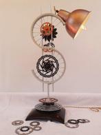 Bike lamp - Tafellamp - Aluminium, hout, metaal, Antiek en Kunst