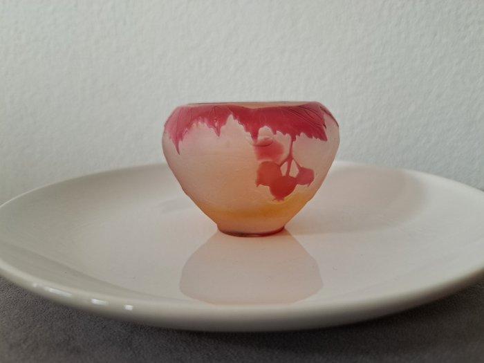 Emile Gallé - Vaas - Glas, zuurgeëtst - Cameo Art Nouveau, Antiek en Kunst, Antiek | Glas en Kristal