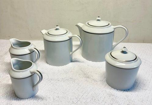 Haviland & Co. Limoges - The Ritz Paris - Koffie- en, Antiek en Kunst, Antiek | Meubels | Tafels