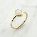 Gouden ring met edelopaal (witte opaal, witte edelopaal), Sieraden, Tassen en Uiterlijk, Ringen, Gebruikt, Overige kleuren, Ophalen of Verzenden