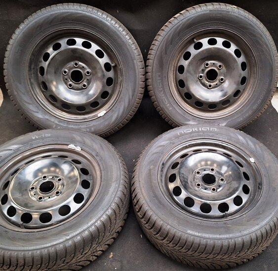 Winterset velgenset winter set Volkswagen 16 Inch Nokian, Auto-onderdelen, Overige Auto-onderdelen, Gebruikt, Verzenden