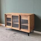 Dressoir | Teakhout | Ribbelglas | 150cm breed | 50cm diep |, Huis en Inrichting, Kasten | Dressoirs, 100 tot 150 cm, Glas, Nieuw