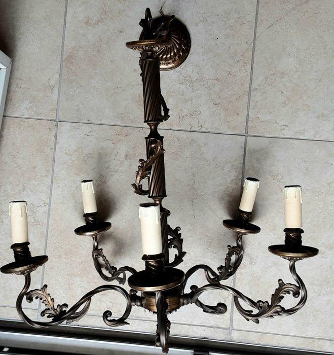 Kroonluchter - Verguld messing, Smeedijzer - Van de zolder -, Antiek en Kunst, Curiosa en Brocante