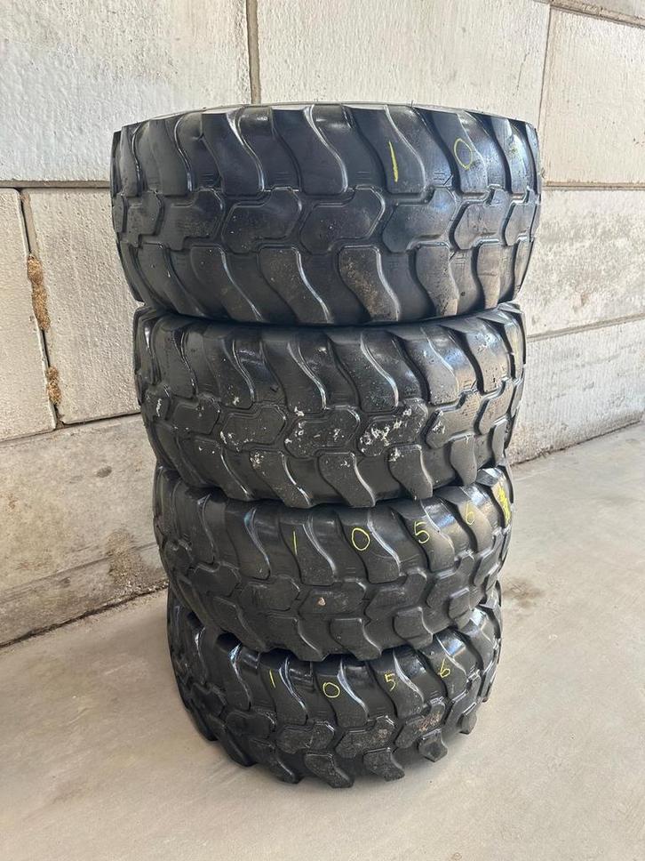 405/70R18 Dunlop SPT9, Zakelijke goederen, Agrarisch | Onderdelen | Banden, Velgen en Assen