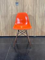 Charles Eames, Ray Eames - Stoel - DSW - Glasvezel, Hout