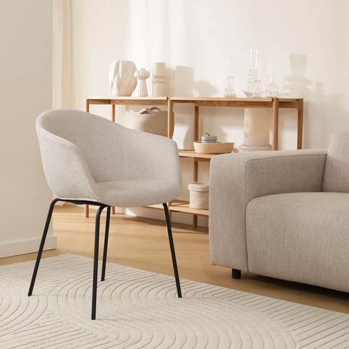 Nolon beige eetkamerstoel | Met armleuningen | Op voorraad, Huis en Inrichting, Stoelen, Eén, Overige kleuren, Nieuw, Stof, Verzenden