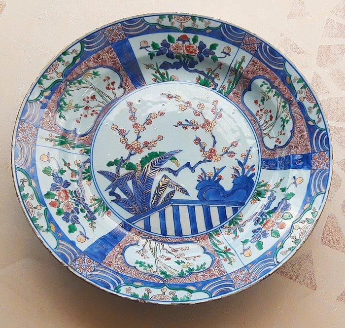 Schotel - Uitzonderlijk groot (32,5 cm) plat porselein uit, Antiek en Kunst, Antiek | Overige Antiek