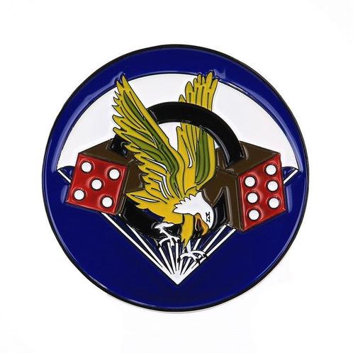Metalen logo/schildje 506PIR Adelaar en dobbelstenen - rond, Huis en Inrichting, Woonaccessoires | Tekstborden en Spreuken, Nieuw