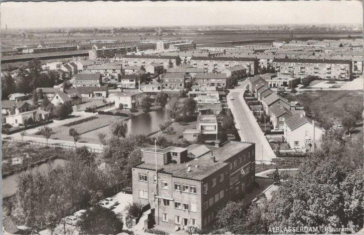 ALBLASSERDAM - Panorama, Verzamelen, Ansichtkaarten | Nederland, Verzenden