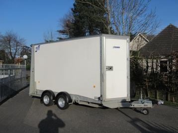 Ifor Williams gesloten aanhangwagen 368x176x214cm 3500kg beschikbaar voor biedingen