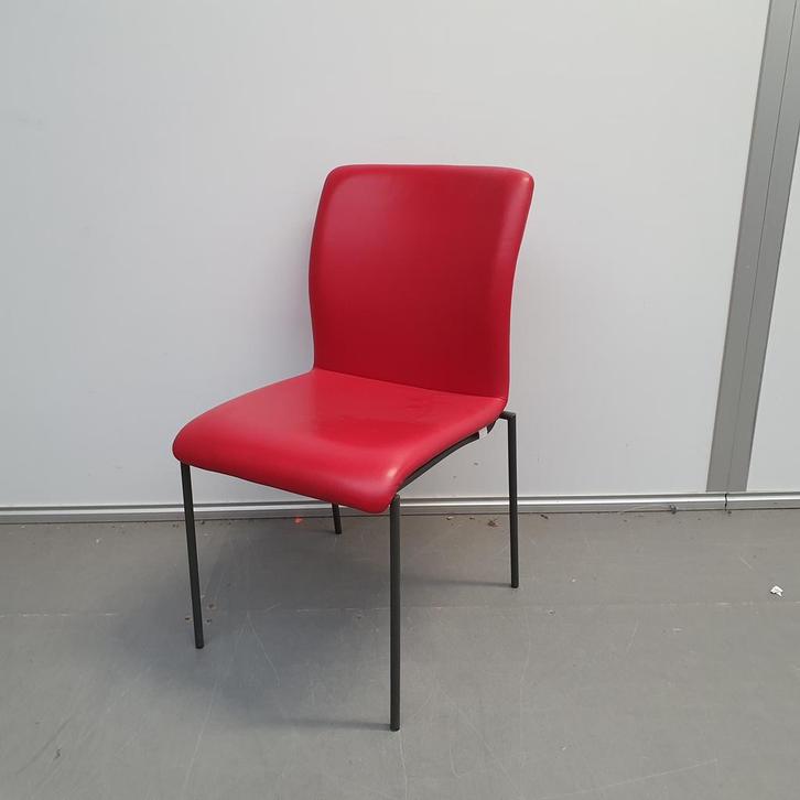 Bert Plantagie stoel - rode lederen bekleding, Huis en Inrichting, Stoelen, Ophalen of Verzenden
