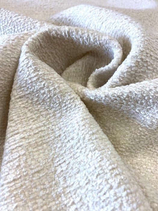 Minotti - Alto pregio! Prachtige stof MINOTTi, ivoor met een, Antiek en Kunst, Antiek | Kleden en Textiel