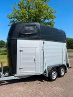 Degelijke vol-Alu Xtrail 2-paards met zadelkamer!, Dieren en Toebehoren, Paarden en Pony's | Trailers en Aanhangwagens, Ophalen