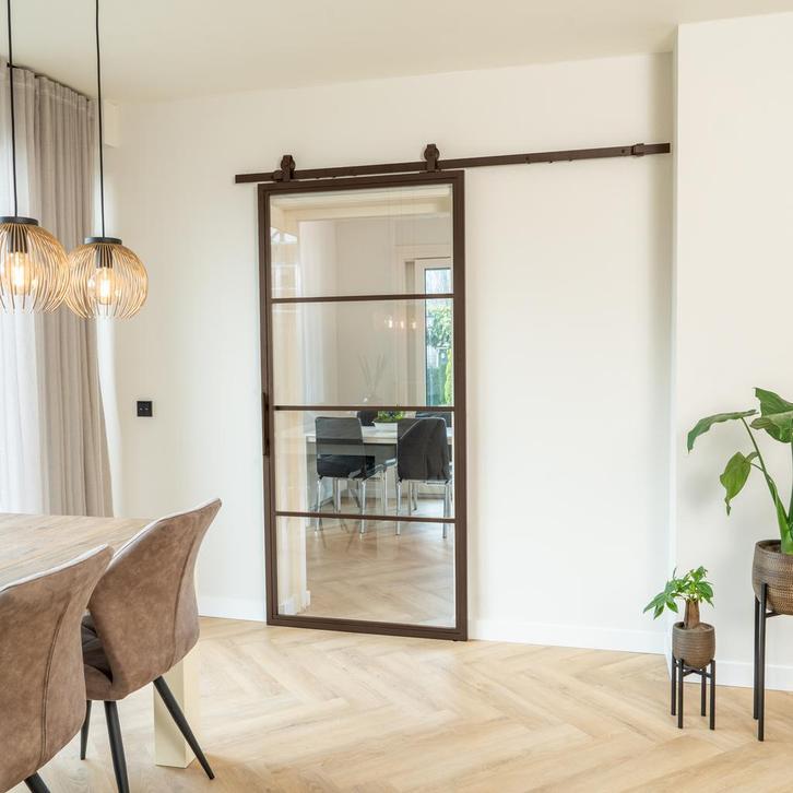 Stalen Schuifdeur - 4 Vlaks - Brons - Rook glas, Doe-het-zelf en Verbouw, Kozijnen en Schuifpuien, Inclusief glas, Nieuw, Metaal