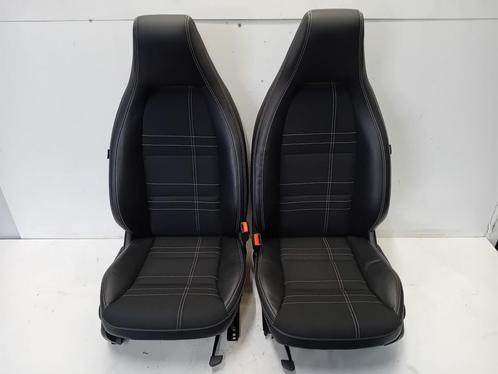Interieur Mercedes-Benz GLA-Class  GLA 200, Auto-onderdelen, Carrosserie en Plaatwerk, ARN erkend, Stiba lid, Erkend duurzaam