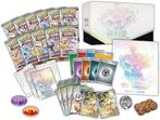 Pokémon Elite trainer box - Sealed Prismatic Evolutions, Hobby en Vrije tijd, Verzamelkaartspellen | Pokémon, Nieuw