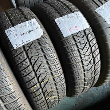 2 x Pirelli Scorpion Verde 215-70-16 Winterbanden 6mm beschikbaar voor biedingen