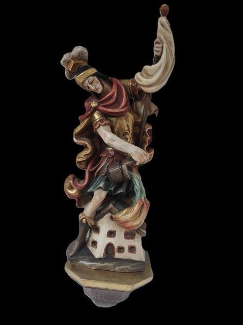Snijwerk, farbige Holzfigur Hl. Florian auf einer, Antiek en Kunst, Antiek | Boeken en Bijbels