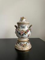 Offervaas (2) - Porselein - Porseleinen vazen, Antiek en Kunst, Antiek | Glas en Kristal