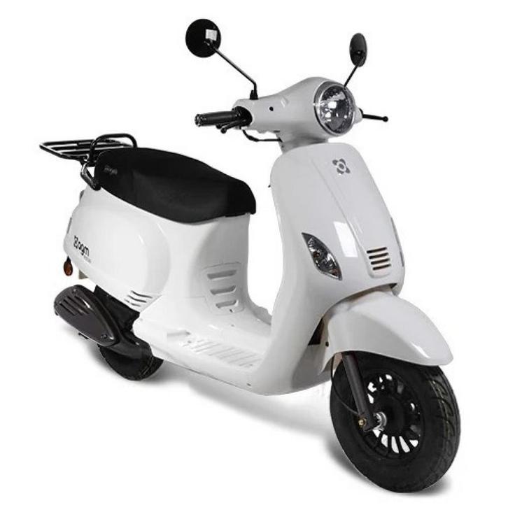Kappenset Pearl White RSO Sense/Vx50 (S)/Riva (S)/ China LX, Fietsen en Brommers, Brommeronderdelen | Scooters, Verzenden