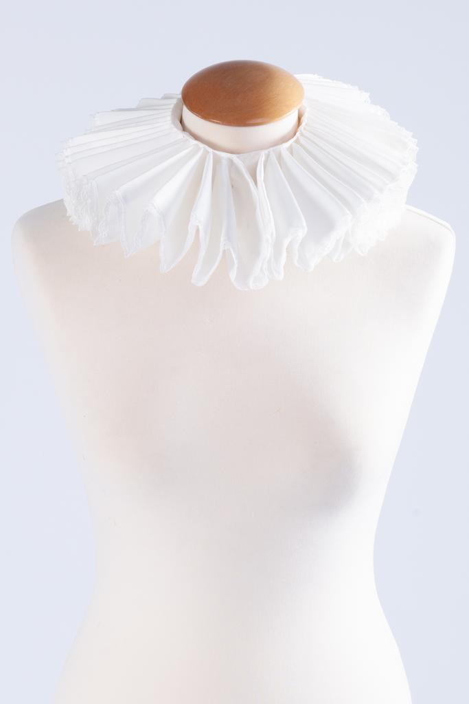 Luxe Kraag Wit Satijn Kant Piet Lakei Pietenkraag Jabot Baro, Diversen, Sinterklaas, Nieuw, Ophalen of Verzenden