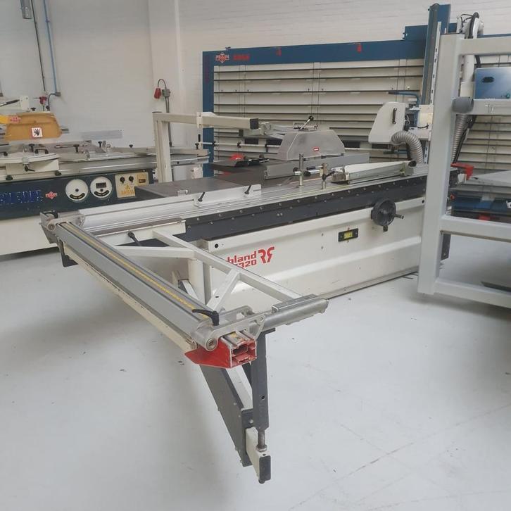 Robland Z320 Formaatzaag, Zakelijke goederen, Machines en Bouw | Houtbewerking