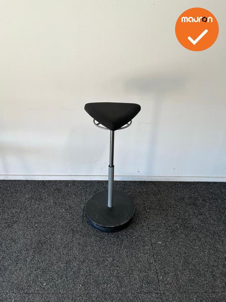 Zit-sta Kruk - Haworth - Zwart gestoffeerd, Zakelijke goederen, Kantoor en Winkelinrichting | Kantoormeubilair en Inrichting, Bureau