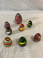 Murano - sculptuur, Splendide collection de 8 oeufs - 6 cm -