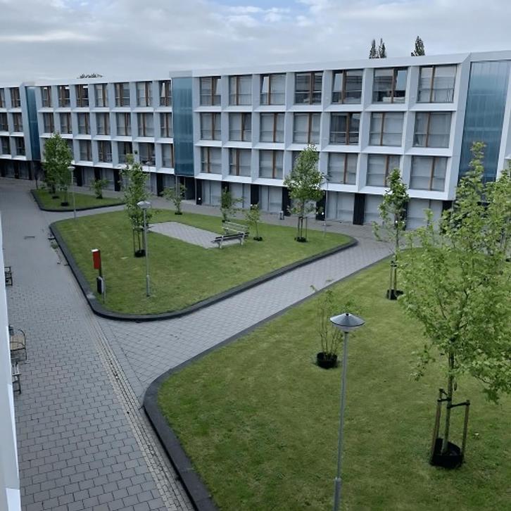 Studio in Breda gevonden voor €665,- pm, Huizen en Kamers, Kamers te huur, 20 tot 35 m², Breda