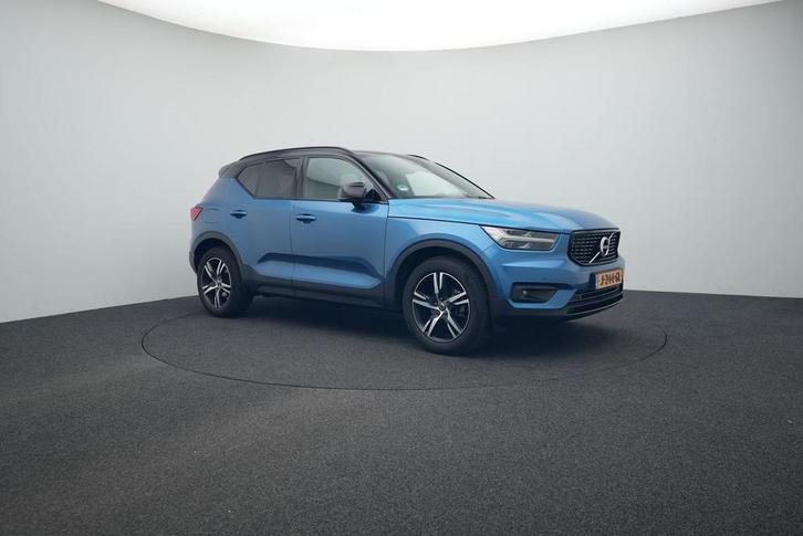 Private Lease - Volvo XC40 - T3 Geartronic R-Design 5d, Auto's, Volvo, Lease, Automaat, SUV of Terreinwagen, Private lease, Benzine
