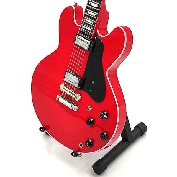 Miniatuur Gibson Crossroads ES 335 gitaar + gratis standaard, Verzamelen, Muziek, Artiesten en Beroemdheden, Pop, Beeldje of Miniatuur