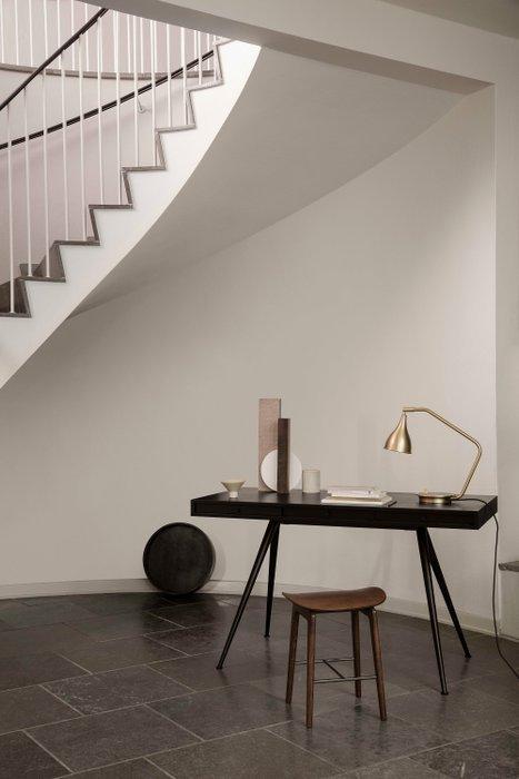 Norr11 - Lamp - Le Six Tafellamp Messing - Metaal, Antiek en Kunst, Antiek | Lampen