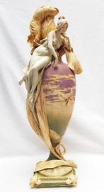 Amphora Riessner - Vaas (3) - Porselein - 2 Vazen en, Antiek en Kunst, Antiek | Meubels | Stoelen en Banken