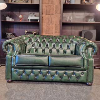 2-zits bank Chesterfield, Charlston , groen, Huis en Inrichting, Banken | Bankstellen