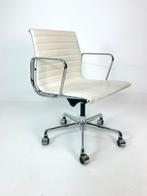 ICF - Charles Eames - Stoel - EA117 - Aluminium, Leder