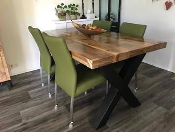 Set van 4 leren eetkamerstoelen - met wieltjes - groen leer beschikbaar voor biedingen