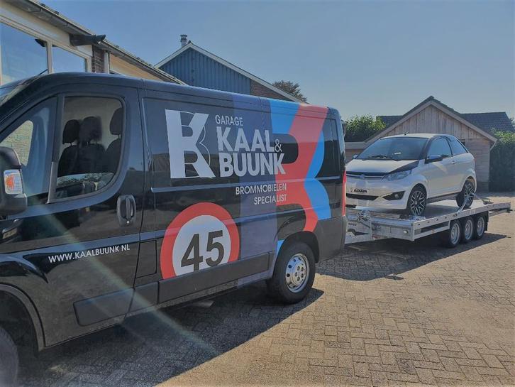 Wij halen u of uw brommobiel op. Ongeacht 45KM auto merk., Auto's, Aixam, Dealer onderhouden, Automaat, Elektrisch, Rood, Nieuw
