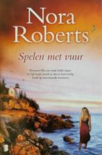 Spelen met vuur - 9789022577004 Nora Roberts, Boeken, Verzenden, Gelezen, Nora Roberts