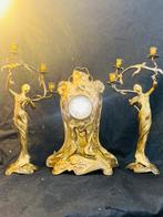 Klok en garnituur set (3) Liberty - Gepatineerd brons -, Antiek en Kunst, Antiek | Klokken