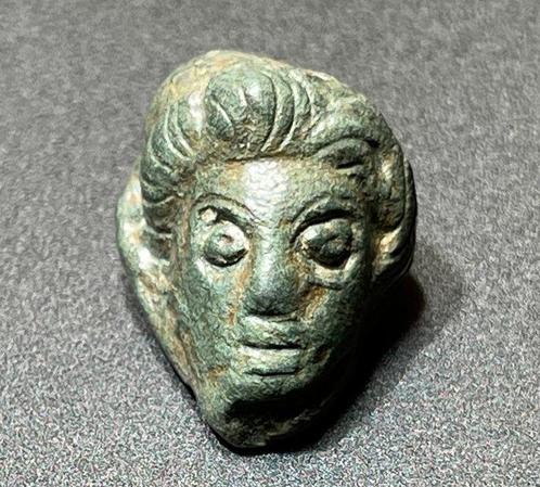 Oud-Romeins Brons Lieve jeugdhoofd Cupid met een, Antiek en Kunst, Antiek | Overige Antiek