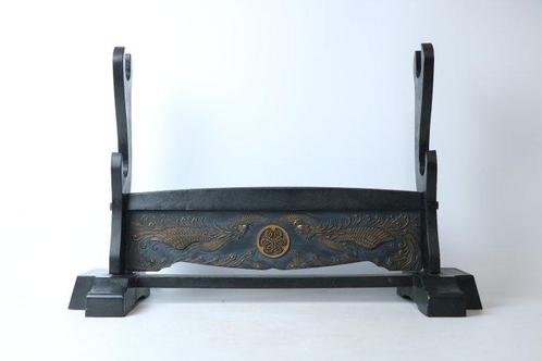 Elegante zwarte lakzwaardstandaard met ingewikkelde, Antiek en Kunst, Antiek | Overige Antiek