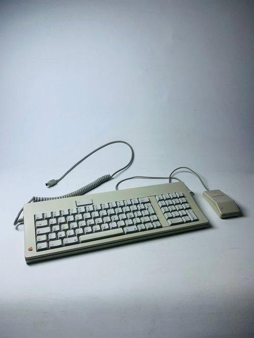 Apple - Apple Extended Keyboard II with ADB Mouse (Model, Spelcomputers en Games, Spelcomputers | Overige Accessoires