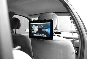 Universele tablet houder voor in de auto beschikbaar voor biedingen