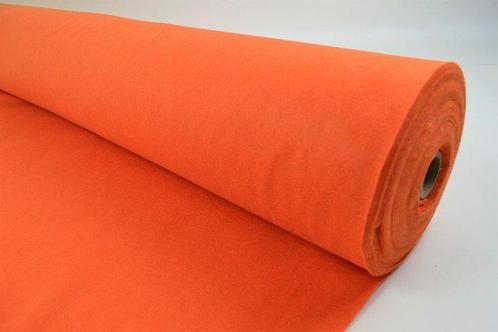 Vilt Dun Oranje, Hobby en Vrije tijd, Vilt, Verzenden