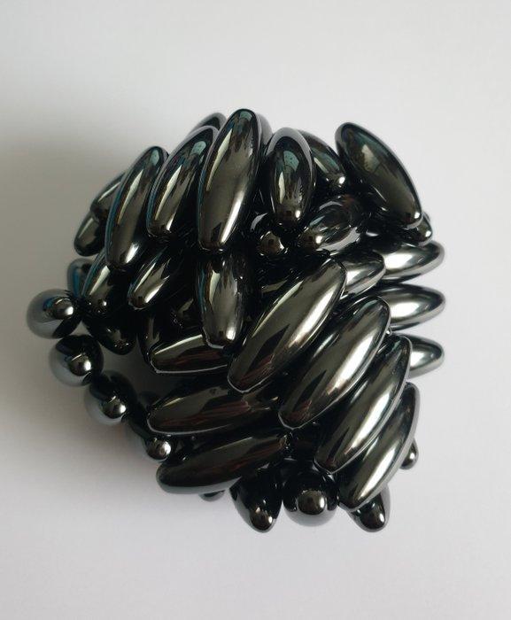 hematiet 100 x olijf / magnetisch Nieuwe maat: 4 cm! Groter,, Verzamelen, Mineralen en Fossielen