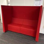 (MDK-107589) Treinbank / Akoestische Zitbank – Rood ACTIE, Ophalen of Verzenden, Gebruikt