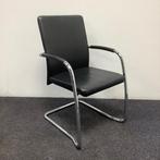 Tweedehands vergaderstoel / stapelstoel, zwart leren, Huis en Inrichting, Stoelen, Gebruikt, Zwart, Leer, Ophalen of Verzenden